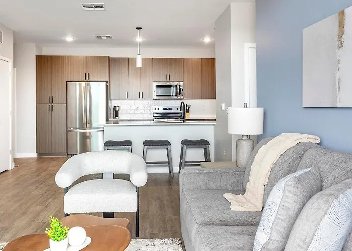 Landing Modern 1Bd Clubhouse Pool