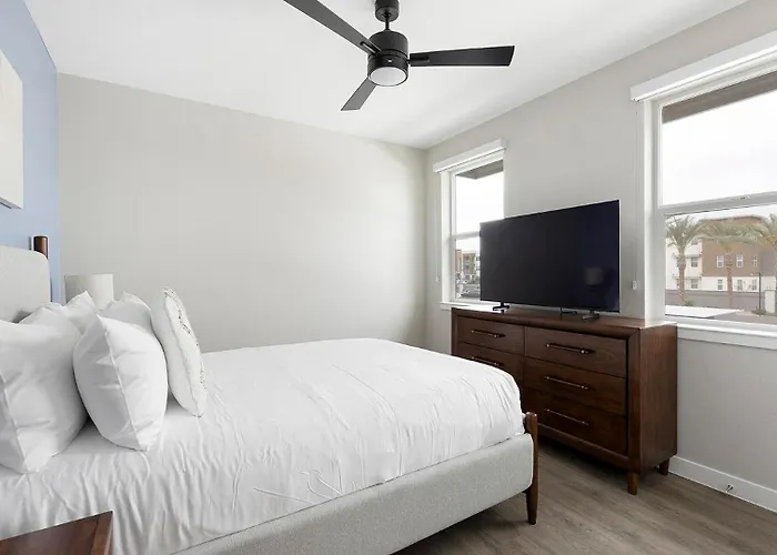Landing Modern 1Bd Clubhouse Pool Apartment