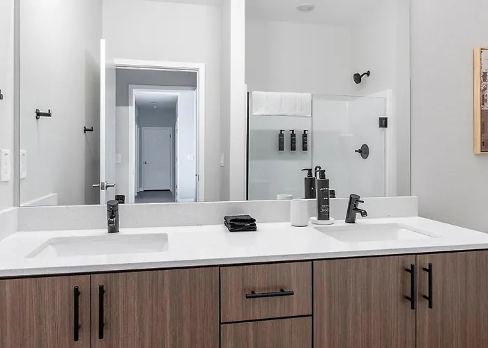 Landing Modern 1Bd Clubhouse Pool Apartment